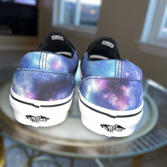 Vans Galaxy Slip-On Sneakers – Men’s 8 / Women’s 9.5 – New Without Tag - Picture 4 of 8